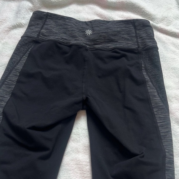 Athleta Remix Revelation Mid Rise Crop Black Gray Leggings Medium Stretchy - Picture 6 of 9